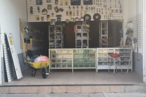 Ferretería Ferrediaz en San Francisco de los Romo