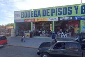 Bodega de Pisos y Baños en San José Iturbide