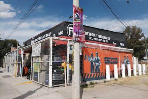 Ferretería Mora en San Francisco de los Romo