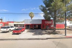 Ferretería San Francisco y Osel Magdalena en Magdalena de Kino