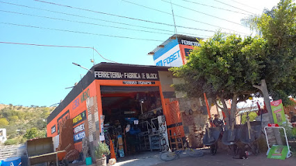 Casa de Materiales El 7 en Zimapán