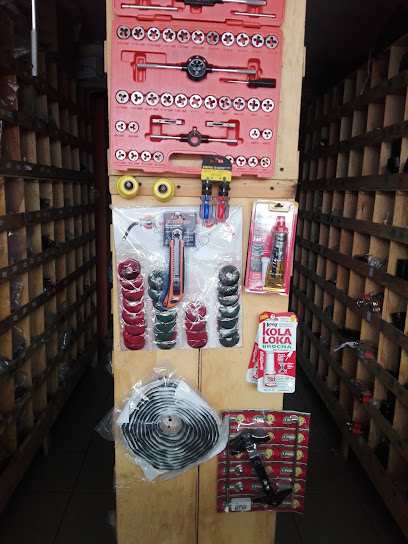 Gomas y Tornillos Dinoco en Xalapa