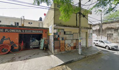 Distribuidor de Plomería y Electricidad en Hunucmá