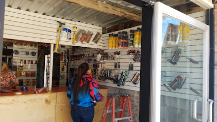 Ferretería Mi Negro en Tecate