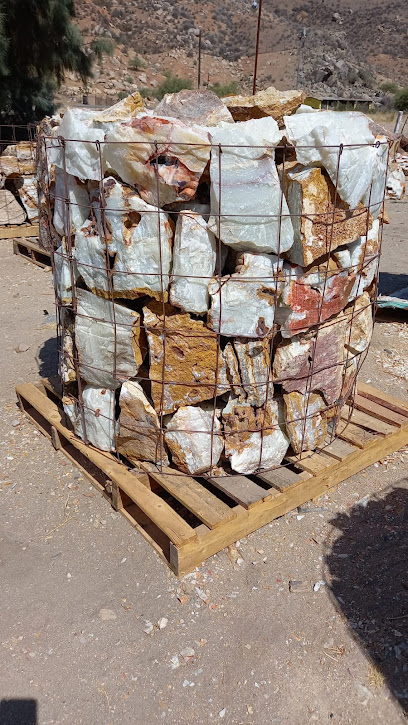 Peñasquitos Boulder And Stone de Mexico en Tecate