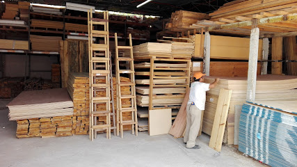 Maderas Bernes, Bodega Principal en Campeche