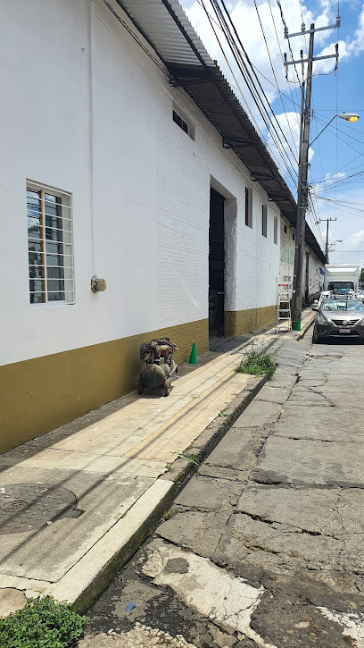 Bric, Construccion y Mantenimiento en Uruapan