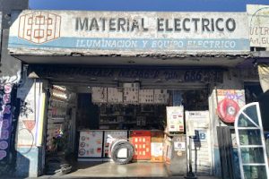 Iluminación y Equipo Eléctrico (Material Eléctrico) en Iztapalapa