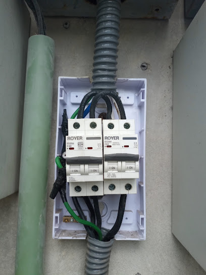 Servicios de Electricista y Plomería Playa del Carmen 24 Horas en Playa del Carmen
